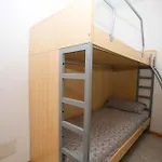 In 24550 * Μπιμπιόνε