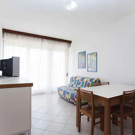 Apartamento In 24550 *