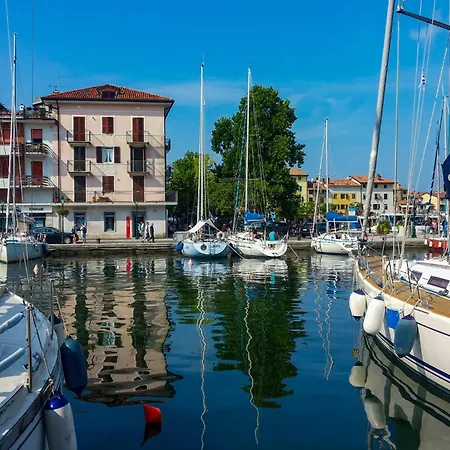 In 24550 Bibione
